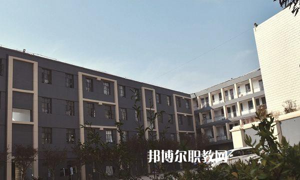 云南冶金高級技工學校2021年宿報名條件、招生要求、招生對象