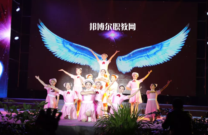 昭通衛(wèi)生學(xué)校2021年學(xué)費(fèi)、收費(fèi)多少
