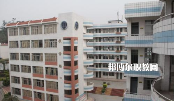 昆明第二職業(yè)中專學(xué)校2021年報名條件、招生對象