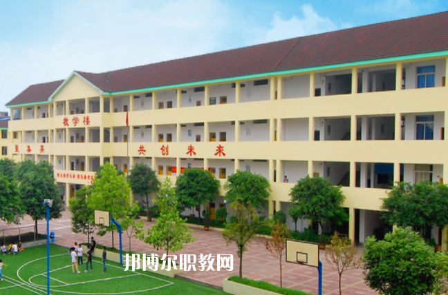 重慶聚英技工學(xué)校2021年報(bào)名條件、招生要求、招生對象