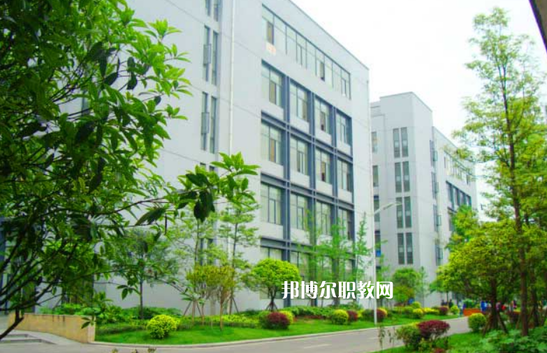 石家莊華美鐵路中等專業(yè)學(xué)校2022年報(bào)名條件、招生要求、招生對(duì)象