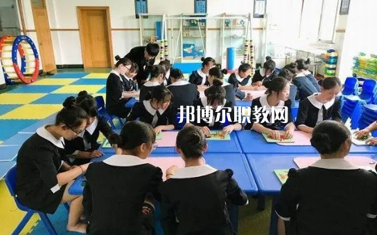 榆中縣職業(yè)教育中心2022年報(bào)名條件、招生要求、招生對(duì)象