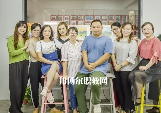 南京商業(yè)學(xué)校怎么樣、好不好