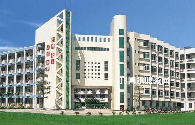 重慶第二農(nóng)業(yè)學(xué)校2022年學(xué)費(fèi)、收費(fèi)多少 