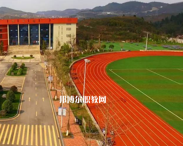 貴州應(yīng)用技術(shù)技師學(xué)院2022年報名條件、招生要求、招生對象