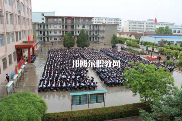 西峰職業(yè)中等專業(yè)學(xué)校2022年報(bào)名條件、招生要求、招生對(duì)象