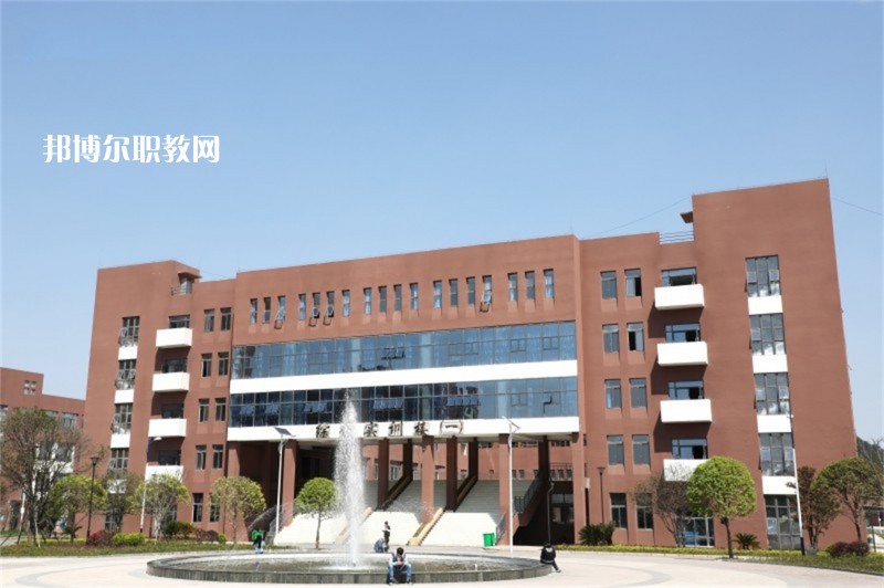 重慶益民技工學(xué)校怎么樣、好不好
