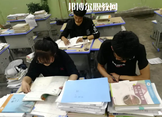 秦安職業(yè)中等專業(yè)學(xué)校2022年報(bào)名條件、招生要求、招生對(duì)象 