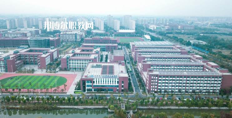 江蘇靖江中等專業(yè)學(xué)校怎么樣、好不好