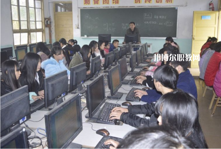 重慶綦江職業(yè)技術(shù)學(xué)校2022年報(bào)名條件、招生要求、招生對(duì)象