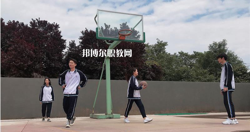西安藝術(shù)職業(yè)高級(jí)中學(xué)2022年報(bào)名條件、招生要求、招生對(duì)象
