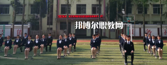 成都恒輝技工學校2022年報名條件、招生要求、招生對象