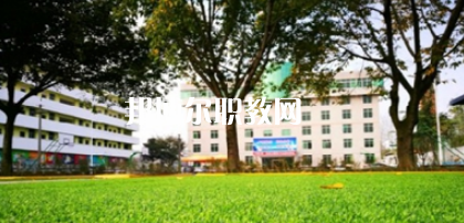 德陽(yáng)應(yīng)用技術(shù)職業(yè)學(xué)校2022年報(bào)名條件、招生要求、招生對(duì)象