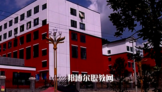 貴州鳳岡縣中等職業(yè)學(xué)校2022年報(bào)名條件、招生要求、招生對(duì)象