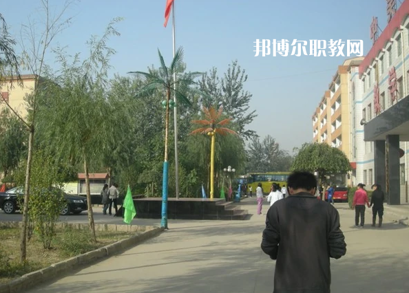 石家莊中美經(jīng)貿(mào)中等專(zhuān)業(yè)學(xué)校2022年報(bào)名條件、招生要求、招生對(duì)象