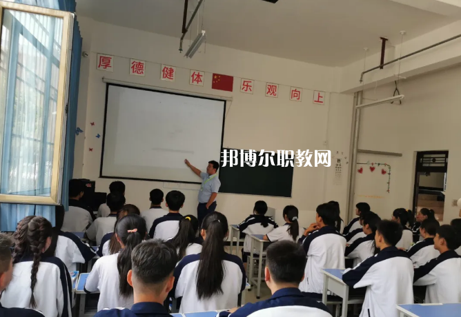 武威大宇職業(yè)技術(shù)學(xué)校2022年學(xué)費(fèi)、收費(fèi)多少