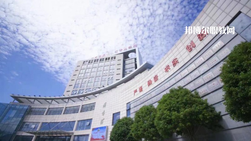 江蘇省吳中中等專業(yè)學(xué)校2022年報(bào)名條件、招生要求、招生對(duì)象