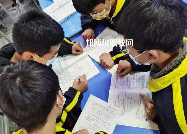 徐州機(jī)電技師學(xué)院2022年學(xué)費(fèi)、收費(fèi)多少