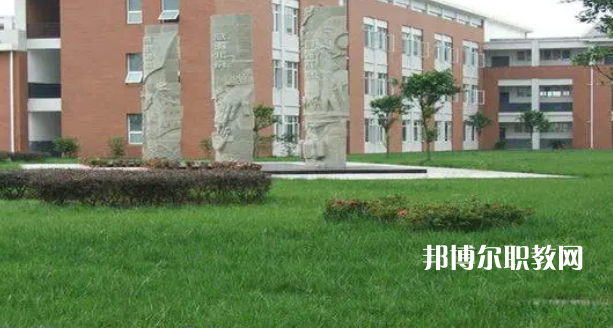 四川什邡職業(yè)中專(zhuān)學(xué)校2022年有哪些專(zhuān)業(yè)