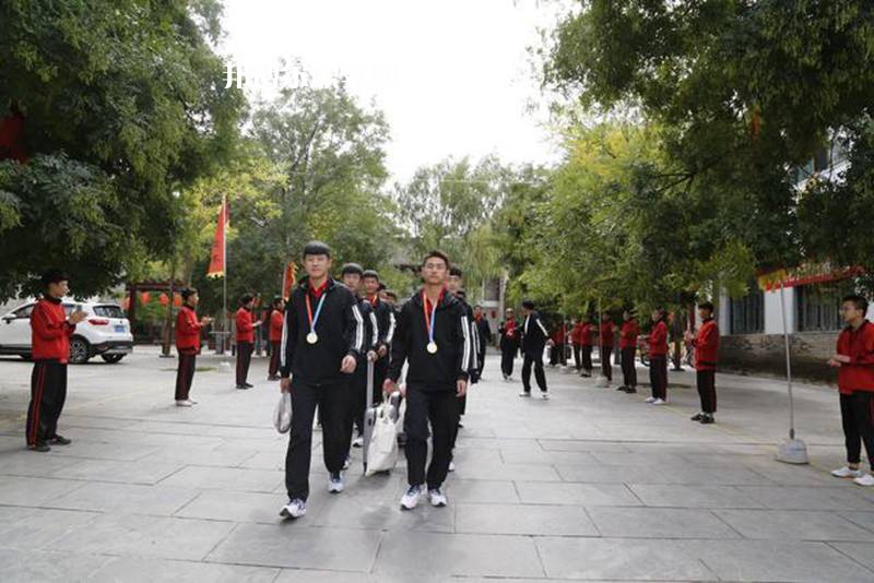 平?jīng)鲠轻嘉奈鋵W(xué)校2022年報(bào)名條件、招生要求、招生對象