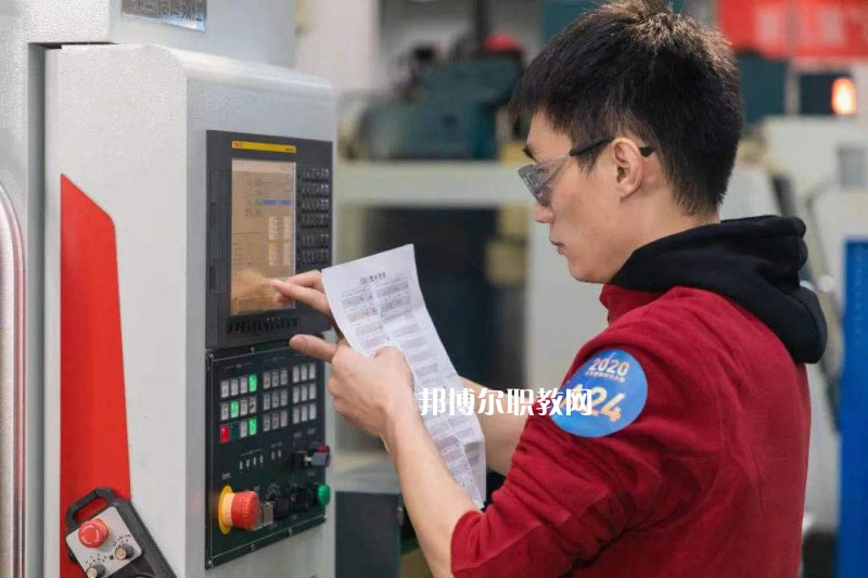 江蘇昆山第一中等專業(yè)學(xué)校2022年報(bào)名條件、招生要求、招生對(duì)象