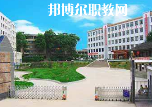 重慶市墊江縣第二職業(yè)中學校2022年報名條件、招生要求、招生對象