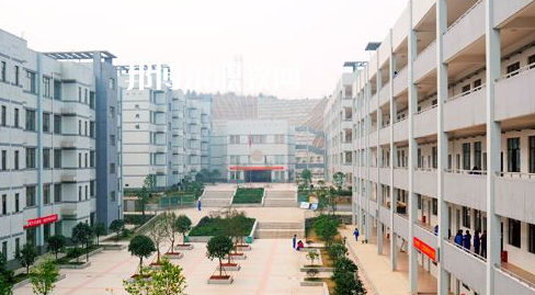 遵義南方白酒中等專業(yè)學(xué)校2022年報(bào)名條件、招生要求、招生對象