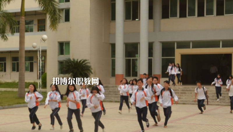 汕頭潮陽區(qū)職業(yè)技術學校2022年報名條件、招生要求、招生對象