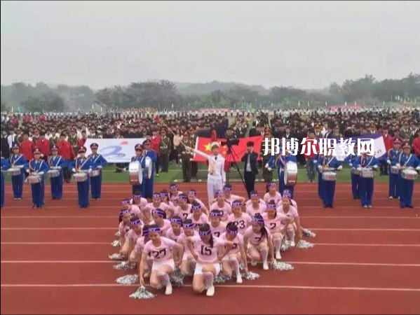 長(zhǎng)安汽車(集團(tuán))有限責(zé)任公司技工學(xué)校2022年學(xué)費(fèi)、收費(fèi)多少