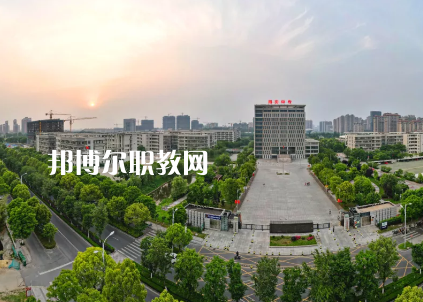 江蘇海安中等專業(yè)學(xué)校2022年報(bào)名條件、招生要求、招生對(duì)象