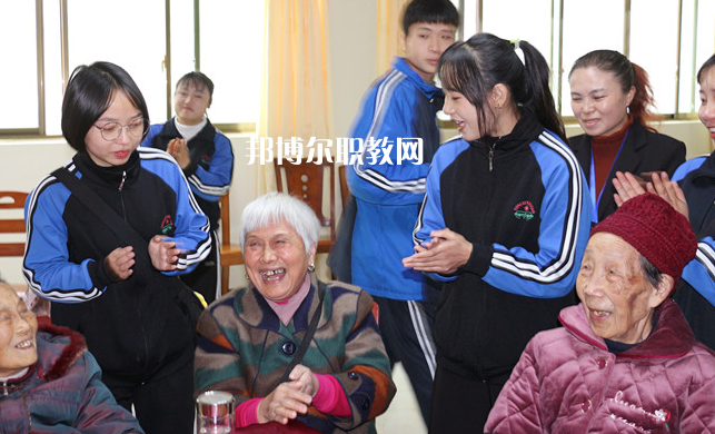 銅仁碧江中等職業(yè)學(xué)校2022年報(bào)名條件、招生要求、招生對(duì)象