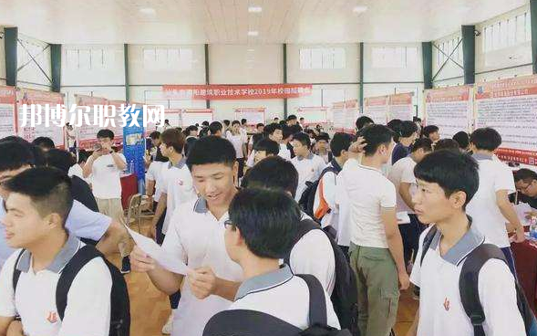 汕頭潮陽(yáng)建筑職業(yè)技術(shù)學(xué)校2022年報(bào)名條件、招生要求、招生對(duì)象