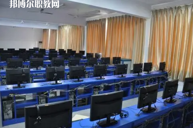 四川省信息通信學(xué)校2022年報名條件、招生對象、招生要求