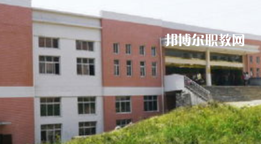 德江中等職業(yè)學(xué)校2022年報(bào)名條件、招生要求、招生對(duì)象