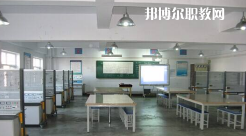 秦皇島市升華中等職業(yè)學校2022年報名條件、招生要求、招生對象