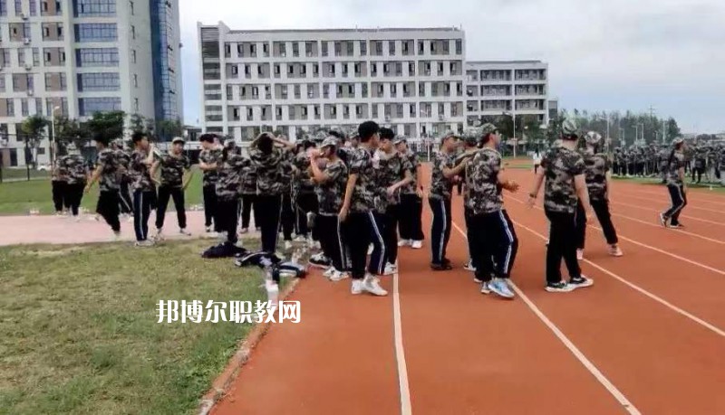 淮安工業(yè)中等專業(yè)學(xué)校2022年報(bào)名條件、招生要求、招生對象