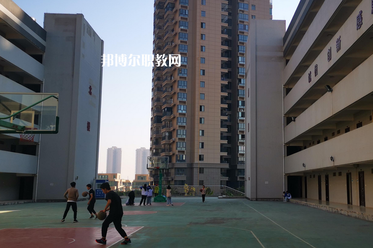 南寧賽口職業(yè)技術(shù)學(xué)校2022年學(xué)費(fèi)、收費(fèi)多少