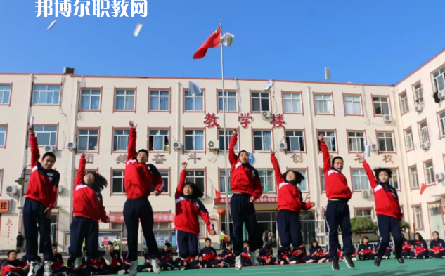 衡水兆華科技中專學校2022年報名條件、招生要求、招生對象