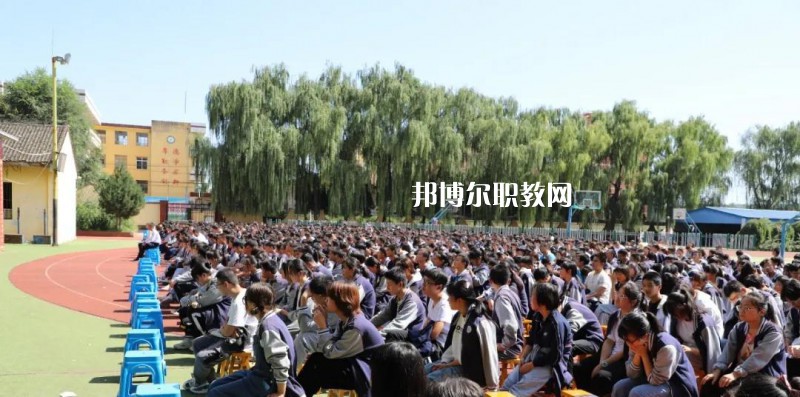 隴縣職業(yè)教育中心2022年報名條件、招生要求、招生對象