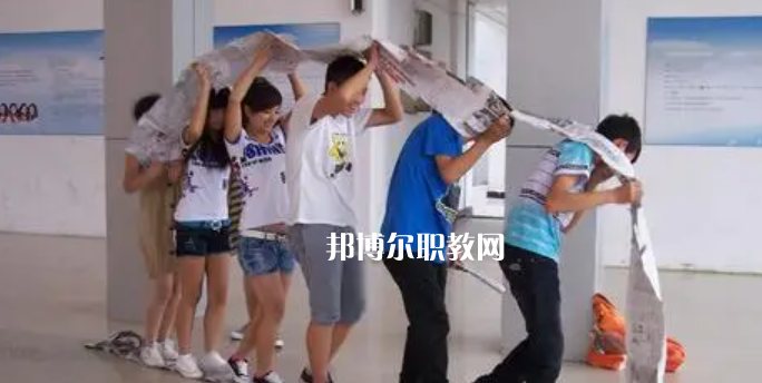 成都金海洋創(chuàng)意產(chǎn)業(yè)職業(yè)技術(shù)學校2022年學費、收費多少