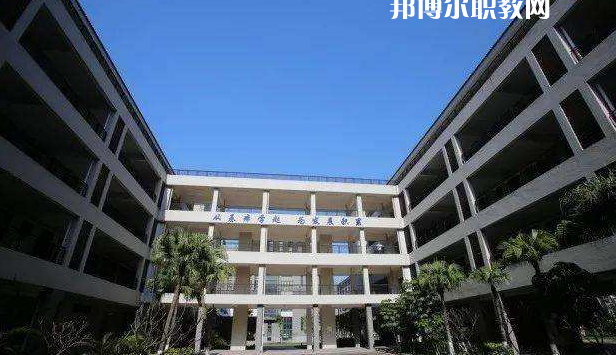 佛山高明區(qū)高級技工學(xué)校2022年報名條件、招生要求、招生對象