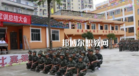 黔東南州工業(yè)學(xué)校2022年報(bào)名條件、招生要求、招生對(duì)象
