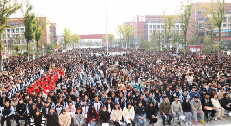 靈璧高級職業(yè)技術(shù)學(xué)校2022年報名條件、招生要求、招生對象