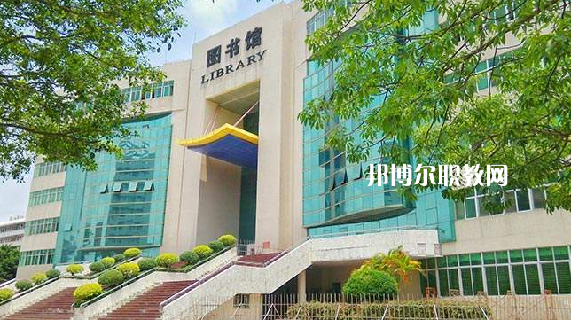 廣東石油化工職業(yè)技術(shù)學(xué)校2022年報名條件、招生要求、招生對象