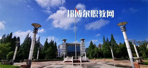 文山職業(yè)高級中學2022年學費、收費多少