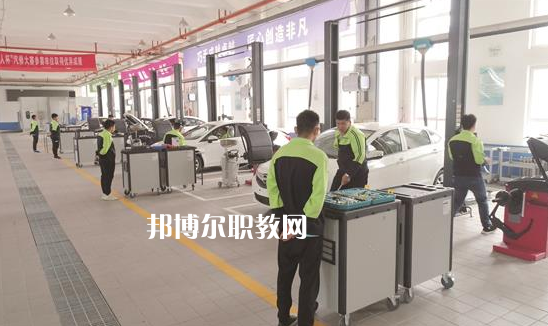 邯鄲第一財(cái)經(jīng)學(xué)校2022年學(xué)費(fèi)、收費(fèi)多少