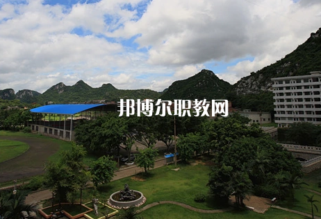 廣西商業(yè)學(xué)校怎么樣、好不好