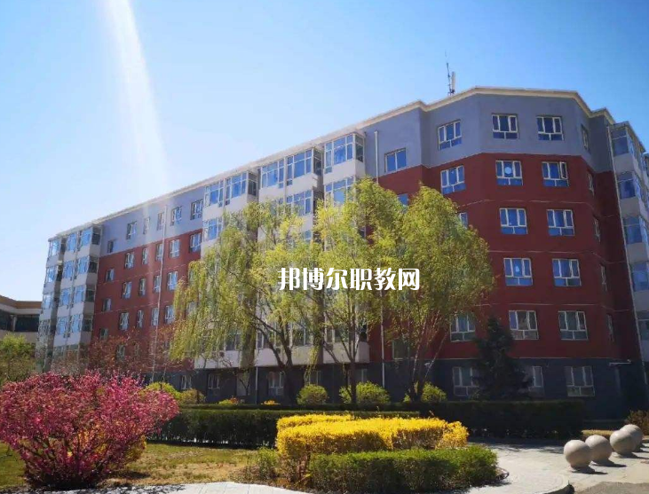 通?？h職業(yè)高級(jí)中學(xué)2022年招生簡(jiǎn)章