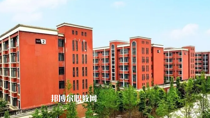 樂(lè)山醫(yī)藥科技學(xué)校2022年報(bào)名條件、招生要求、招生對(duì)象