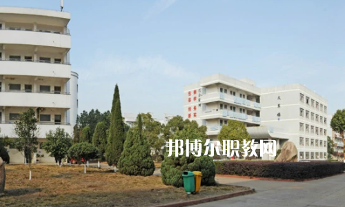 牟定縣職業(yè)高級中學(xué)2022年學(xué)費(fèi)、收費(fèi)多少